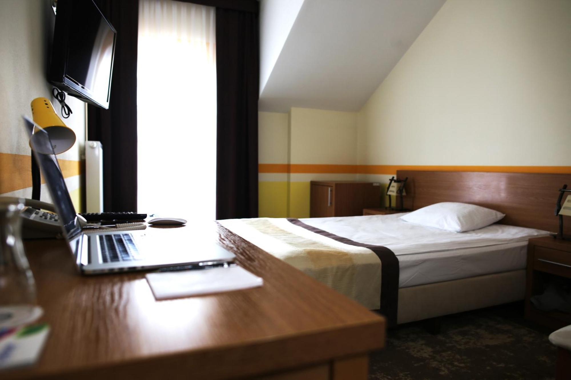 Hotel Folklor Międzyrzec Podlaski Szoba fotó