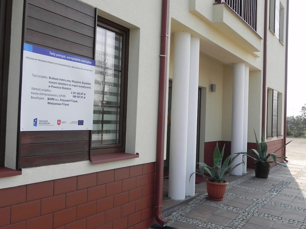Hotel Folklor Międzyrzec Podlaski Kültér fotó