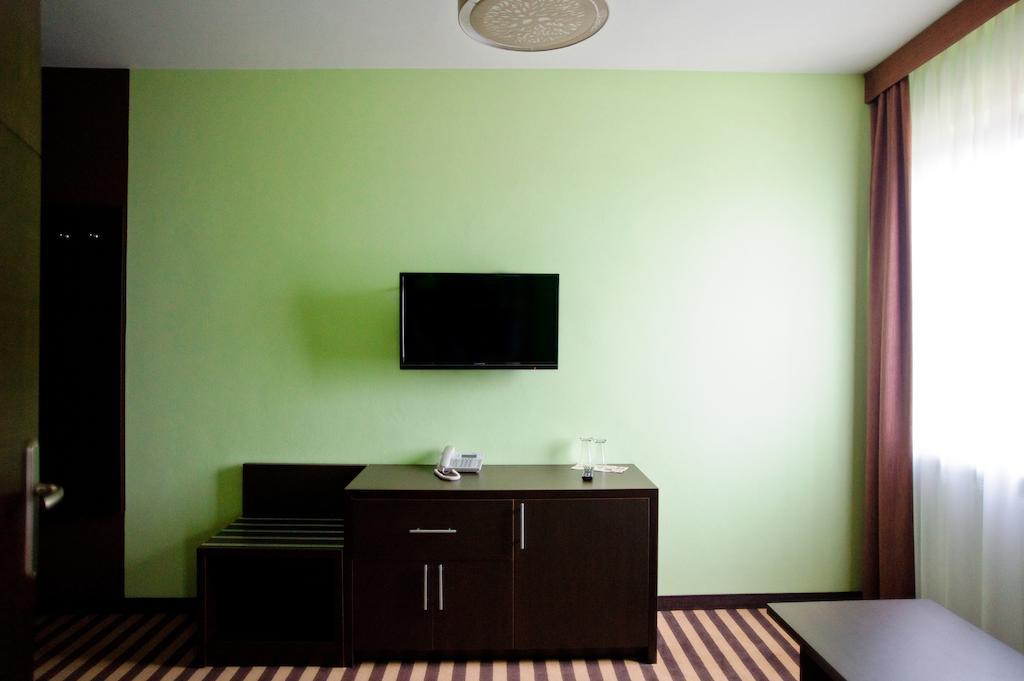 Hotel Folklor Międzyrzec Podlaski Szoba fotó