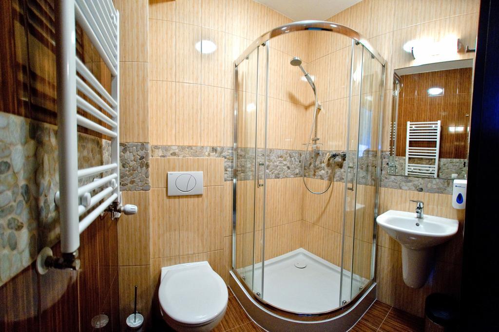 Hotel Folklor Międzyrzec Podlaski Kültér fotó